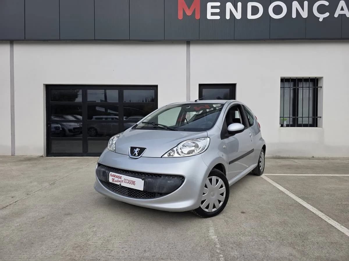 Peugeot 107 occasion — photo principale