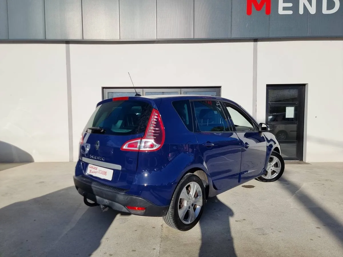 Renault Scenic 2010 — photo 3