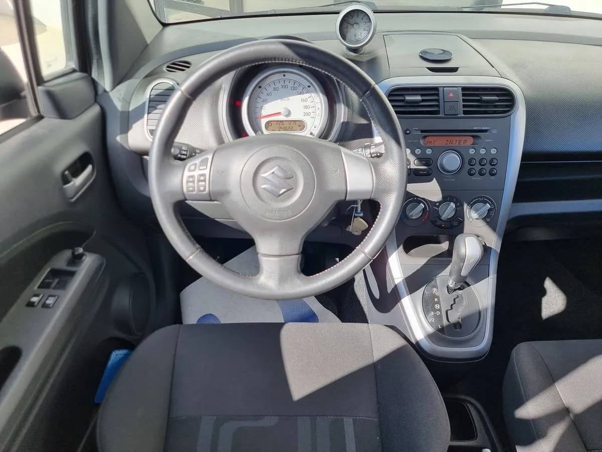 Suzuki Splash 2012 — photo 6