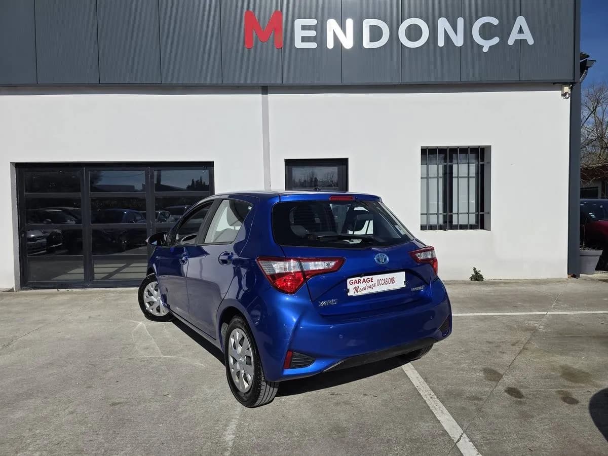 Toyota Yaris 2020 — photo 3