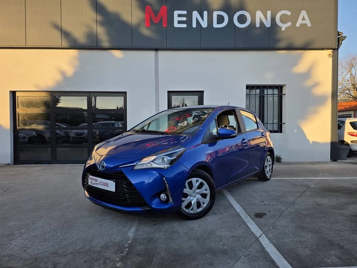 Toyota Yaris 2020 — photo 2