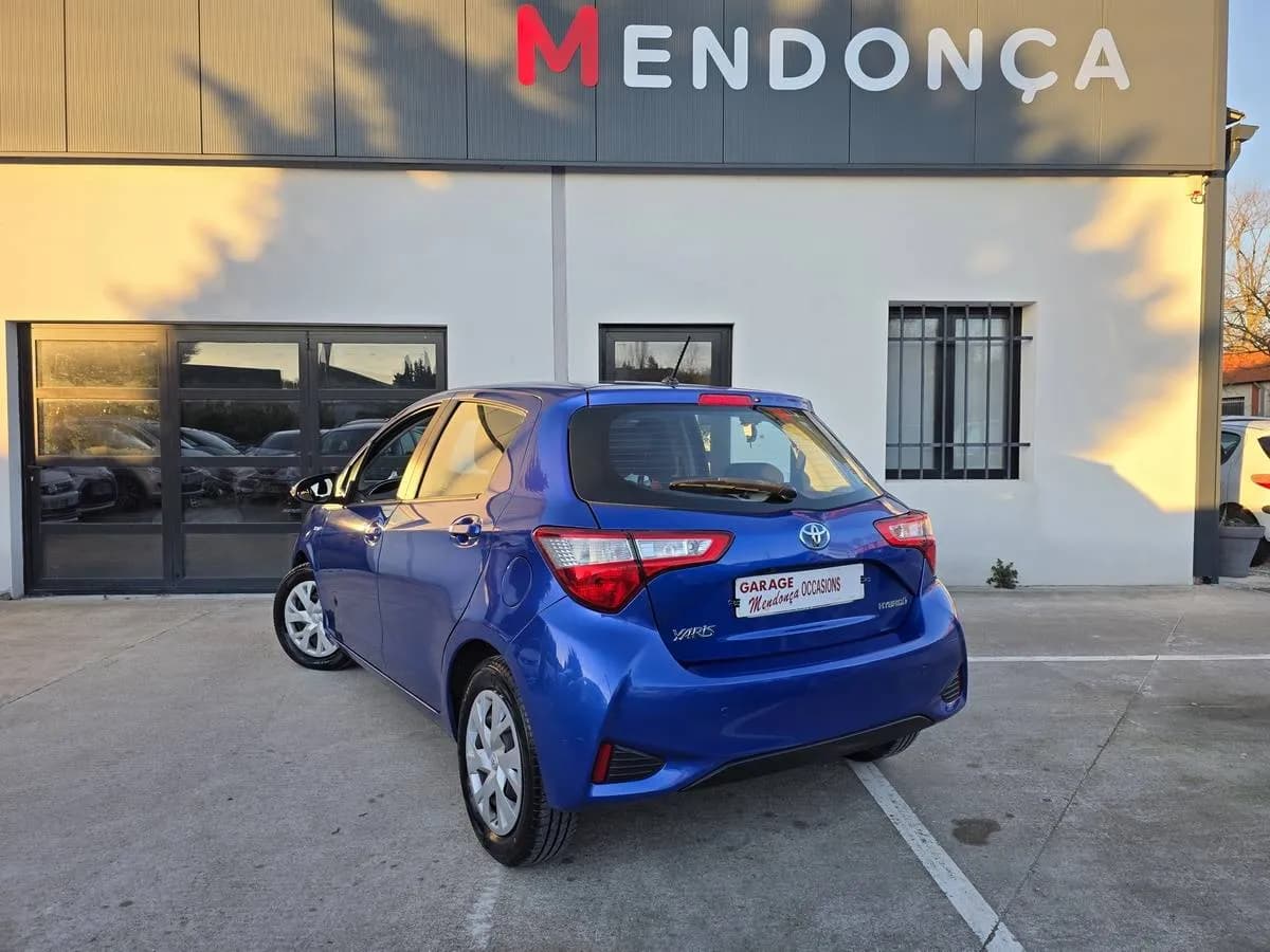 Toyota Yaris 2020 — photo 4