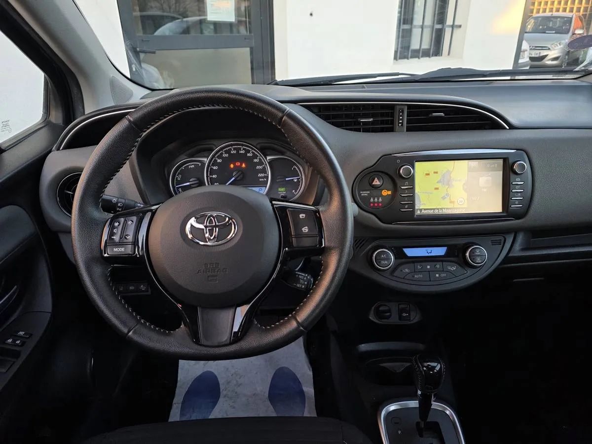 Toyota Yaris 2020 — photo 6