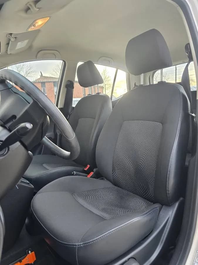 Hyundai i10 2012 — photo 7