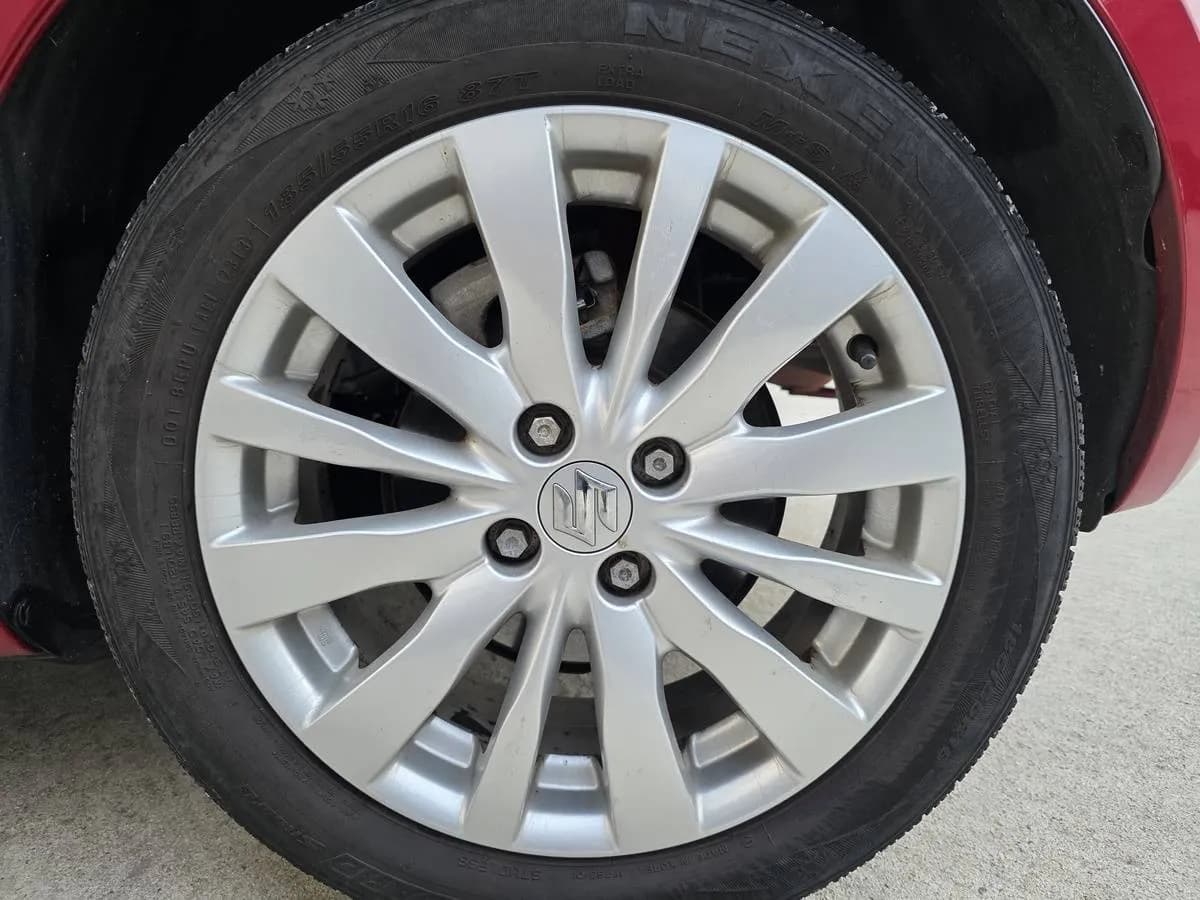Suzuki Swift 2013 — photo 5