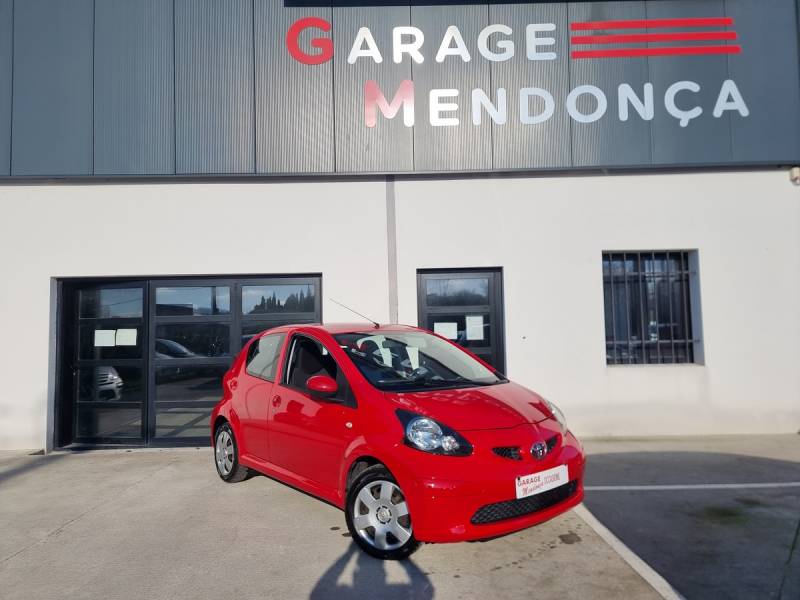 Toyota AYGO 1.0i 68 ch City / Crit'Air2 & Boite Automatique